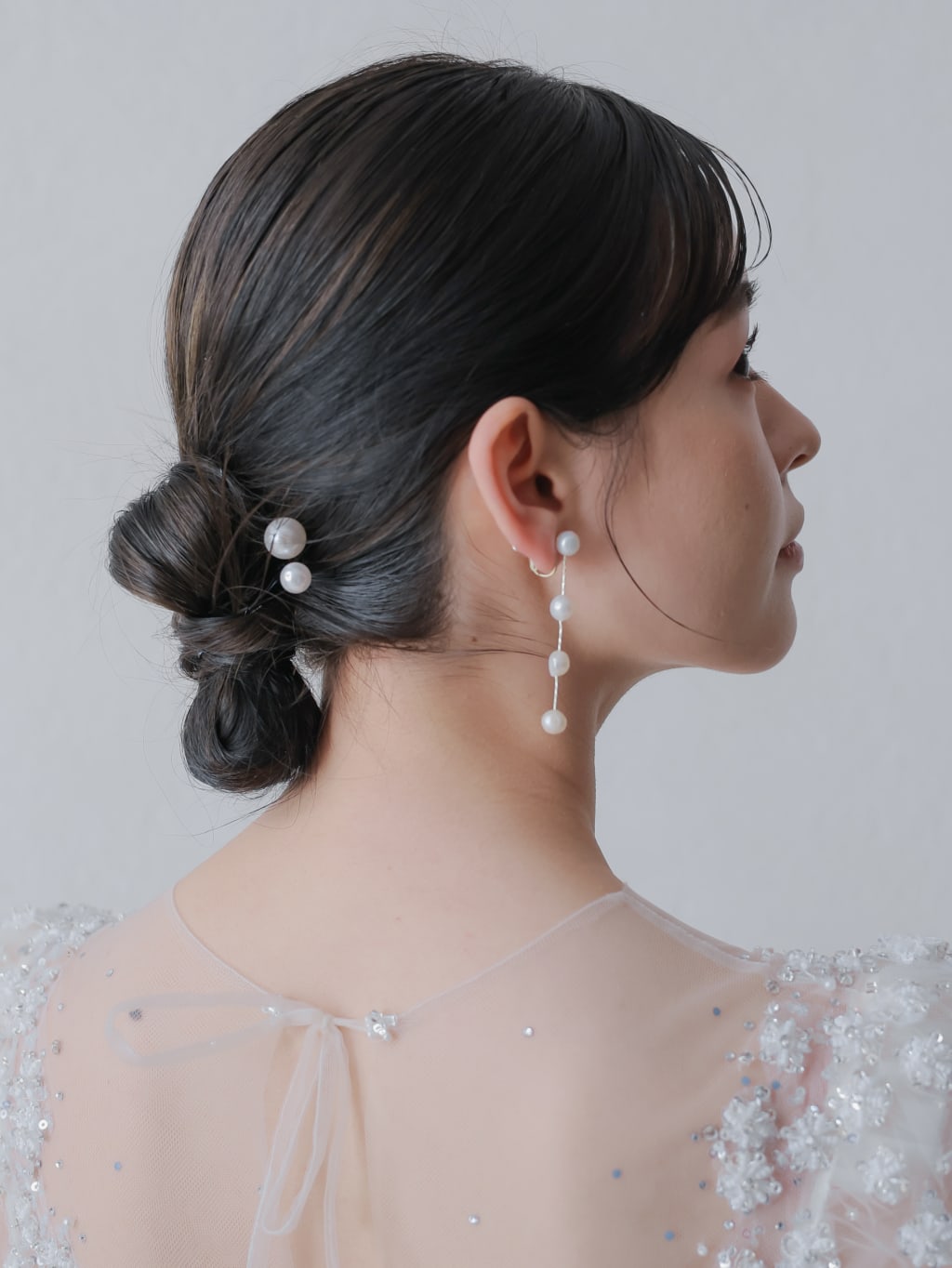 洋装ヘアスタイル | デコルテフォトグラフィー | 前撮り・フォトウェディング