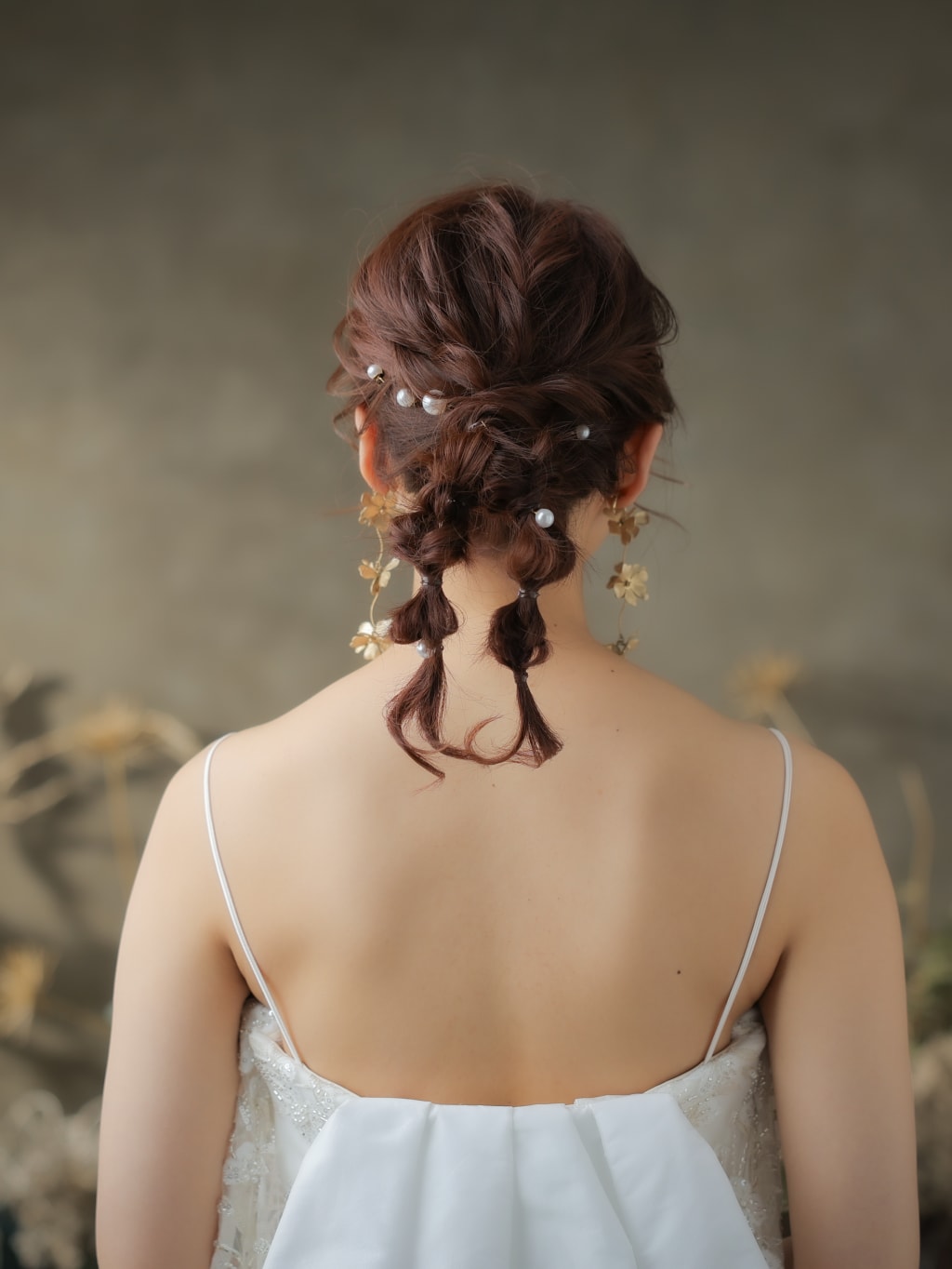 洋装ヘアスタイル | デコルテフォトグラフィー | 前撮り・フォトウェディング