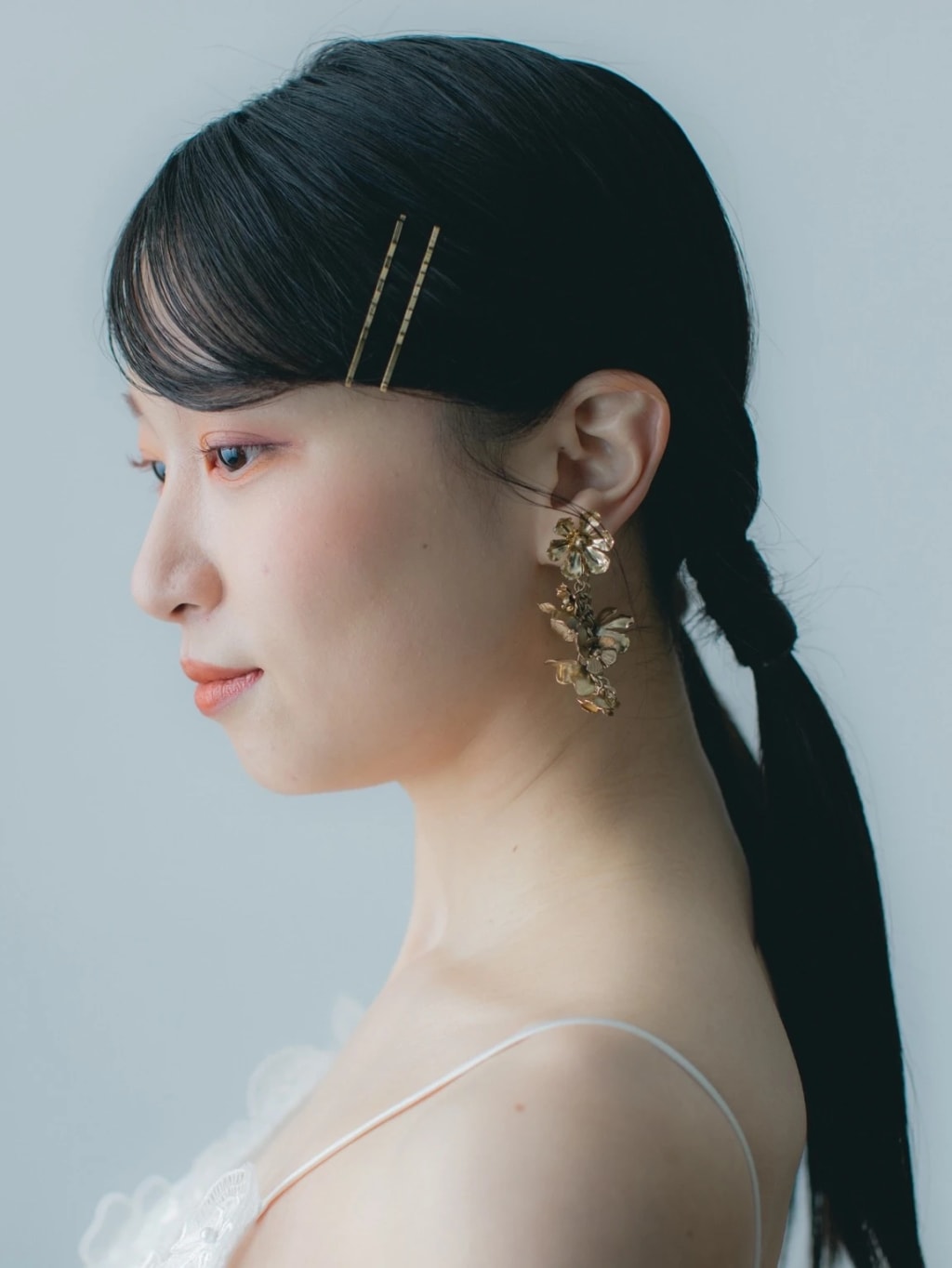 洋装ヘアスタイル | デコルテフォトグラフィー | 前撮り・フォトウェディング