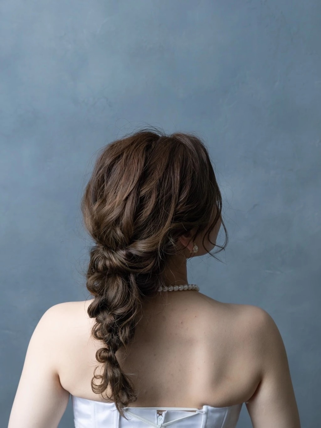 洋装ヘアスタイル | デコルテフォトグラフィー | 前撮り・フォトウェディング