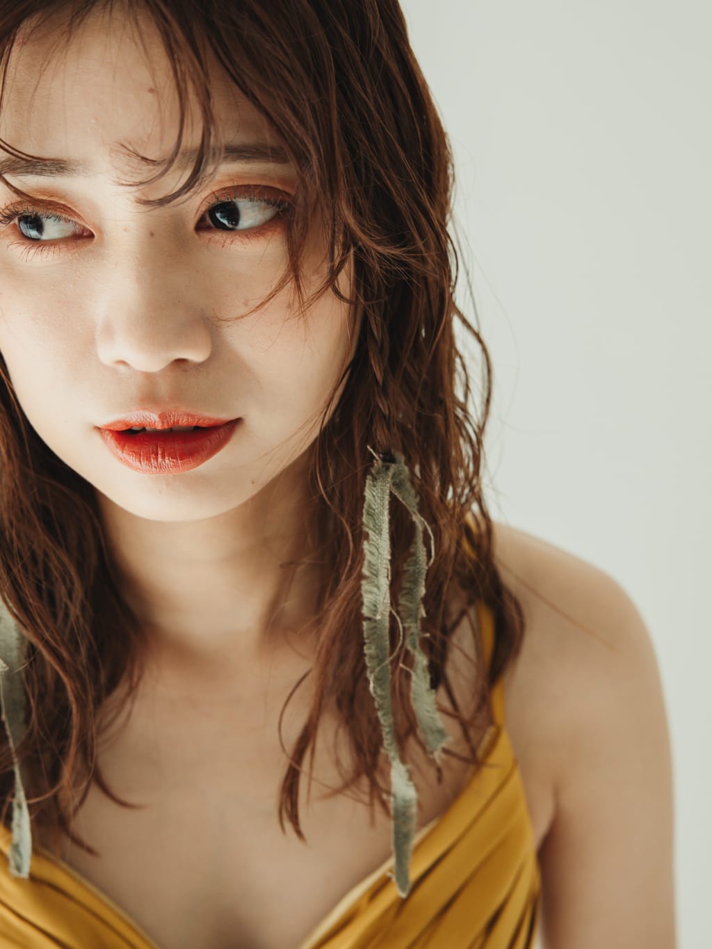 ダウンヘア | デコルテフォトグラフィー | 前撮り・フォトウェディング