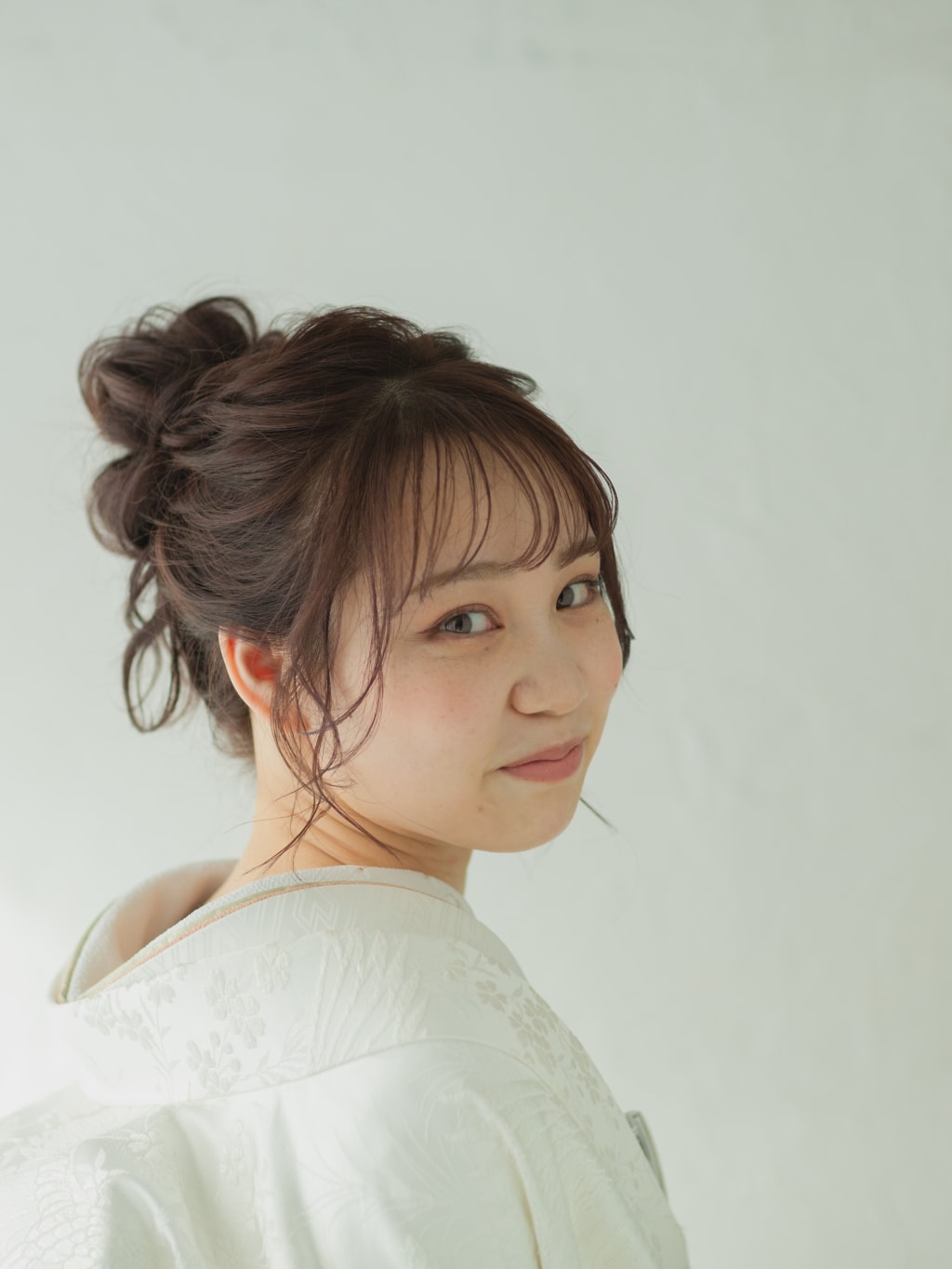 ルーズなおだんご | デコルテフォトグラフィー | 前撮り・フォトウェディング