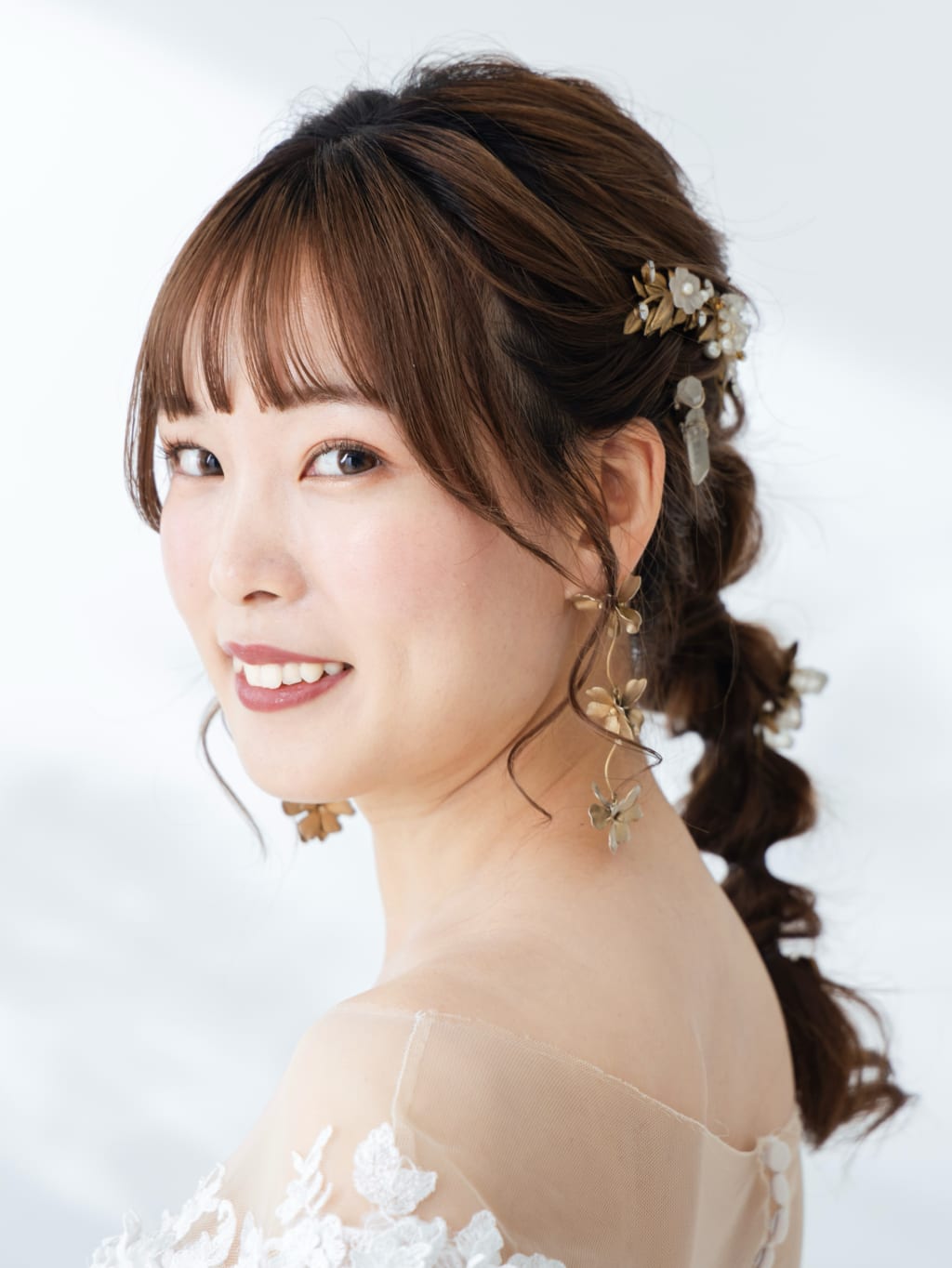 洋装ヘア | デコルテフォトグラフィー | 前撮り・フォトウェディング