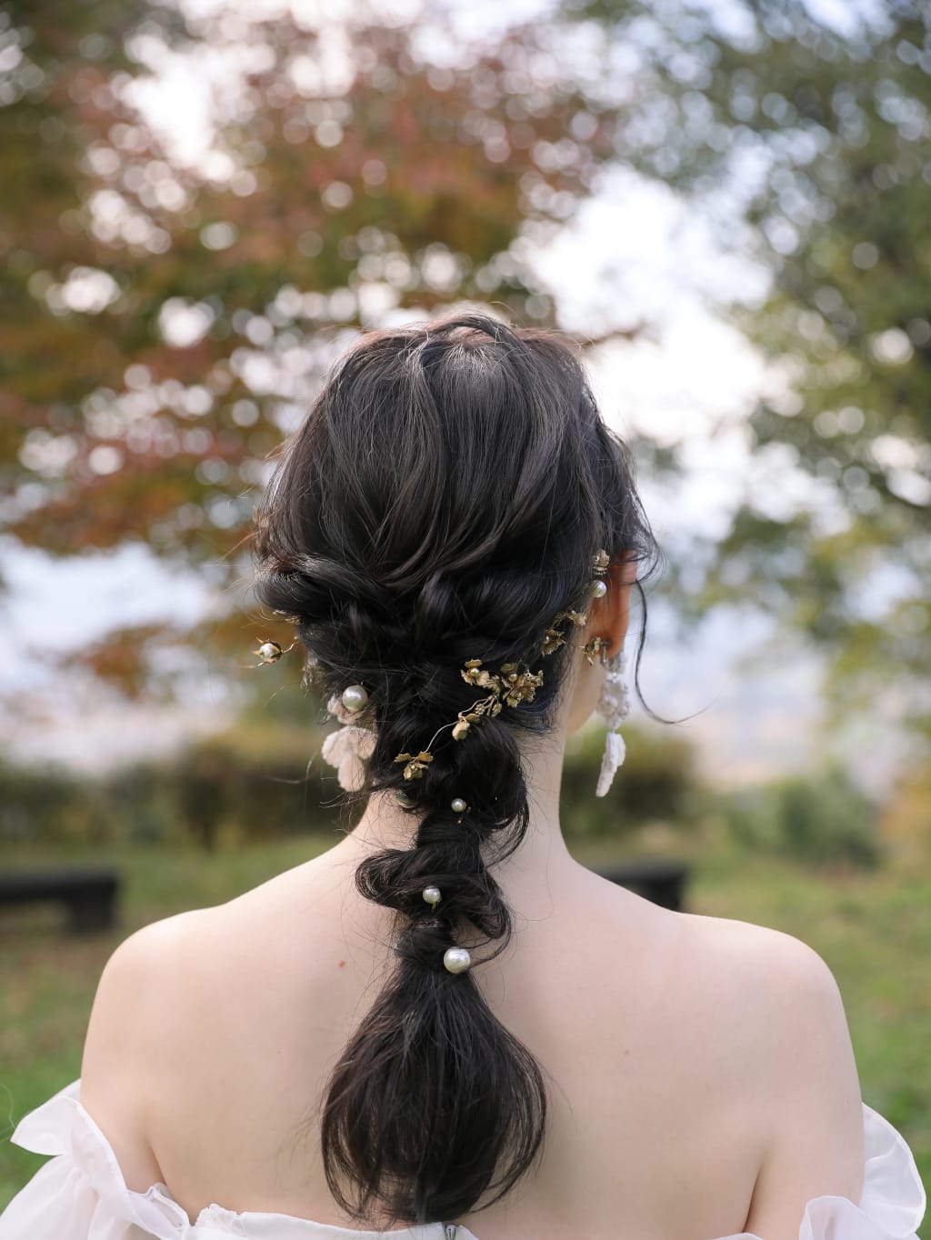 洋装ヘアスタイル | デコルテフォトグラフィー | 前撮り・フォトウェディング