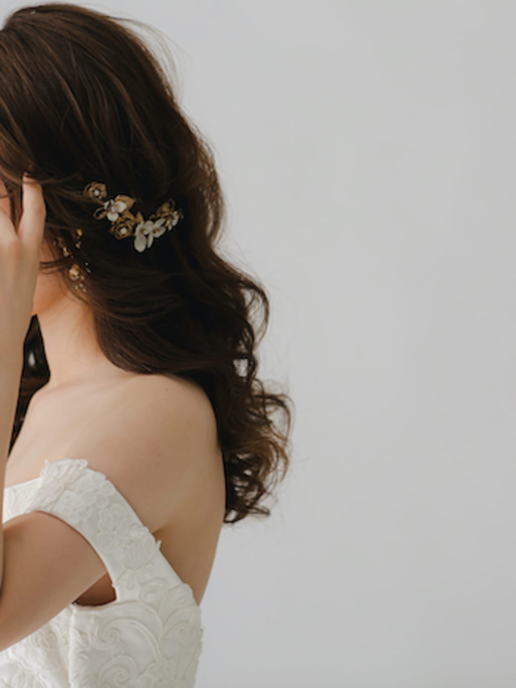 洋装ダウンスタイル | デコルテフォトグラフィー | 前撮り・フォトウェディング