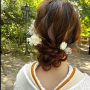 和装でゆるふわシニョン