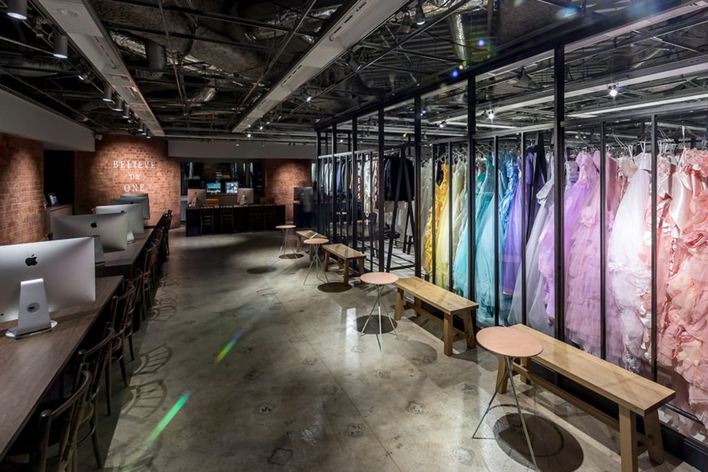 開放的な打ち合わせスペースで イメージを膨らませて