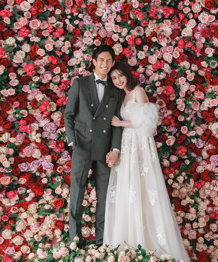 一面お花の壁が登場、スタジオリニュ ーアル！