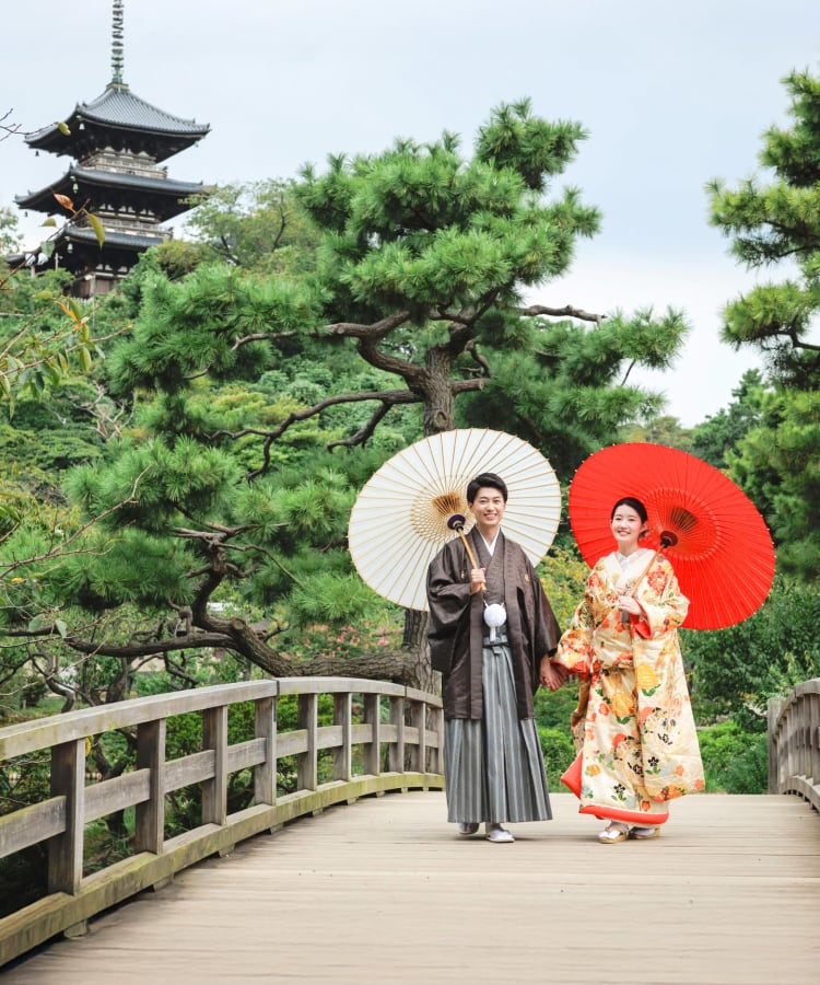 フォトウェディング・前撮り・結婚写真の専門スタジオ 【スタジオアクア 横浜駅前店】