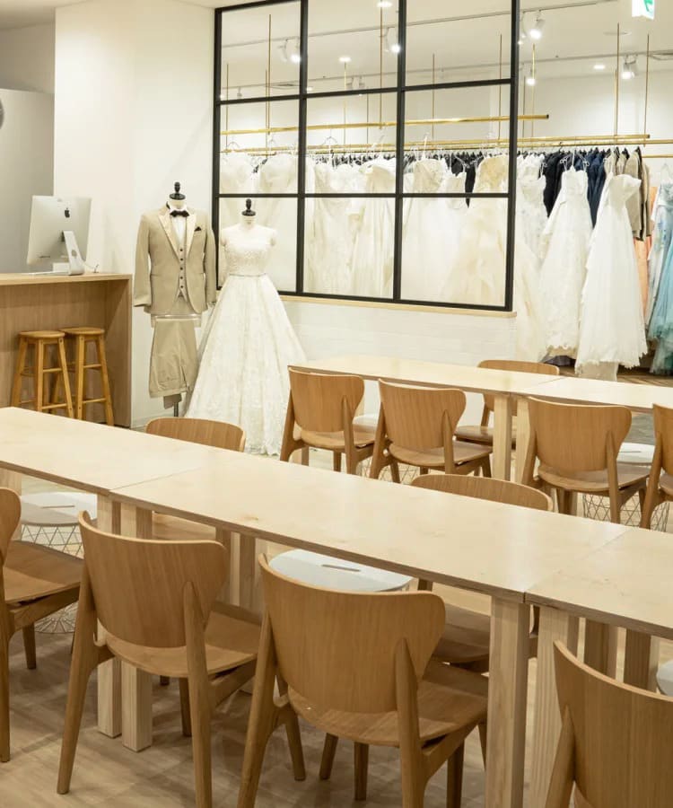 フォトウェディング・前撮り・結婚写真の専門スタジオ 【スタジオアクア 立川店】