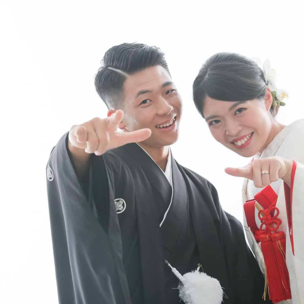 和装も洋装もスッキリとした雰囲気で♪【スタジオ】