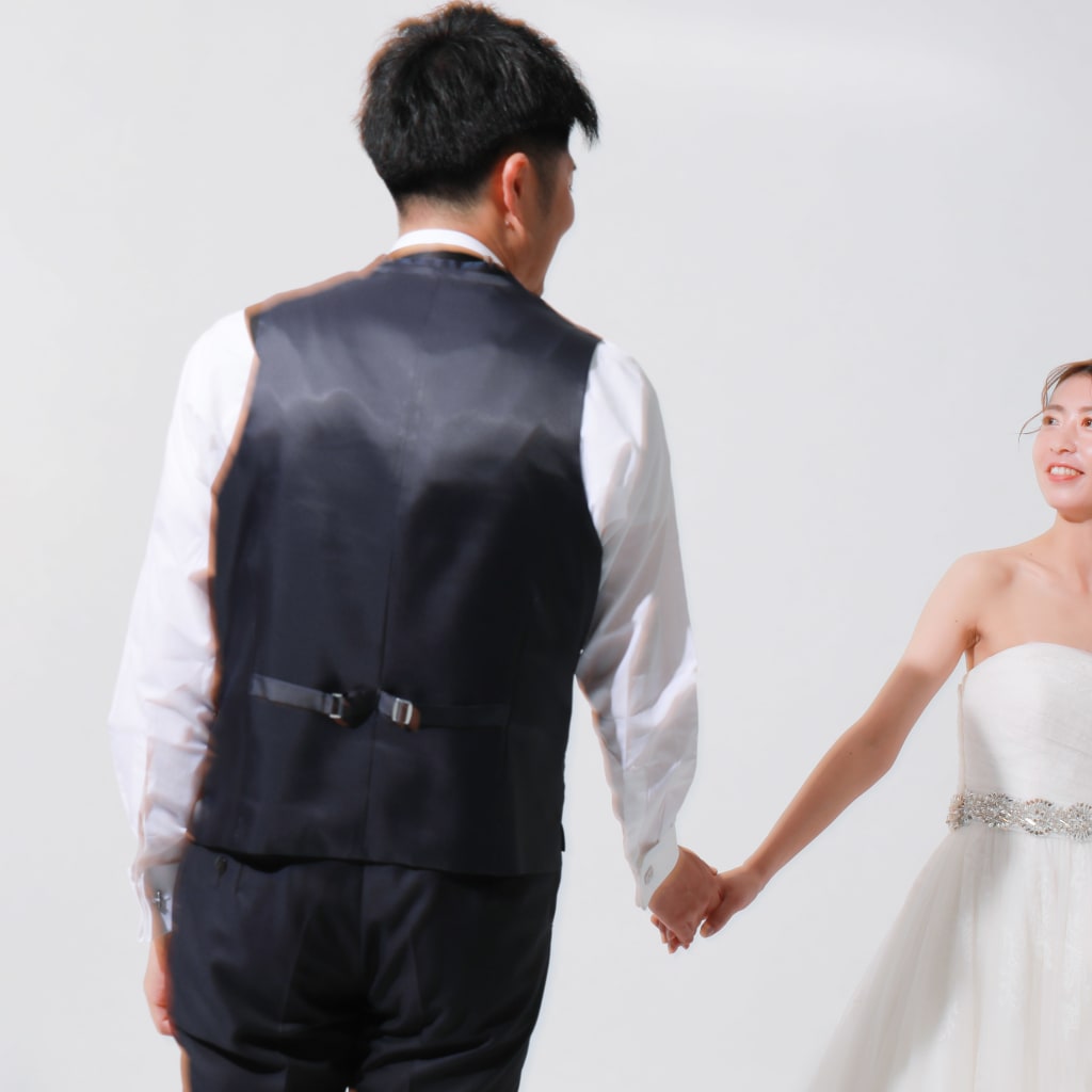 屋内庭園と洋装スタジオPLUS＋で欲張りに撮影しませんか？