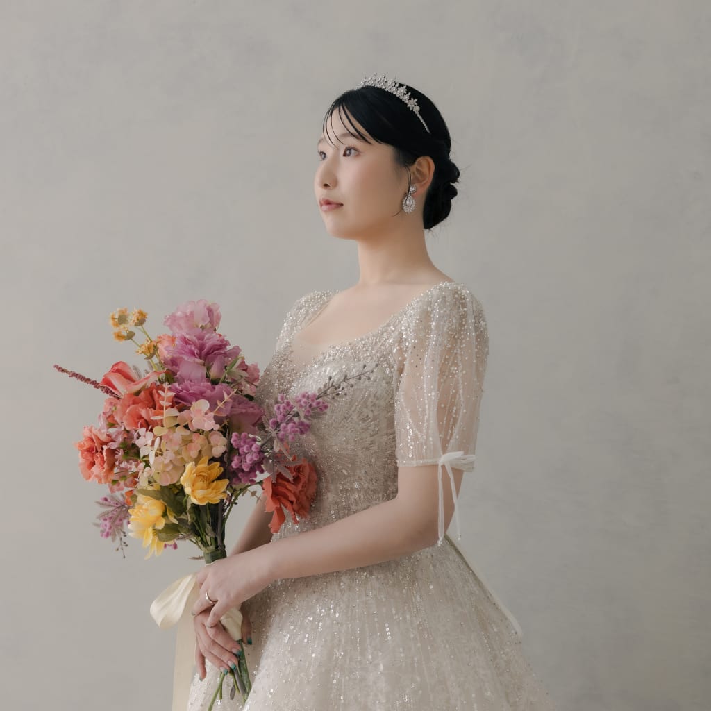 韓国ドレス×多幸感メイク