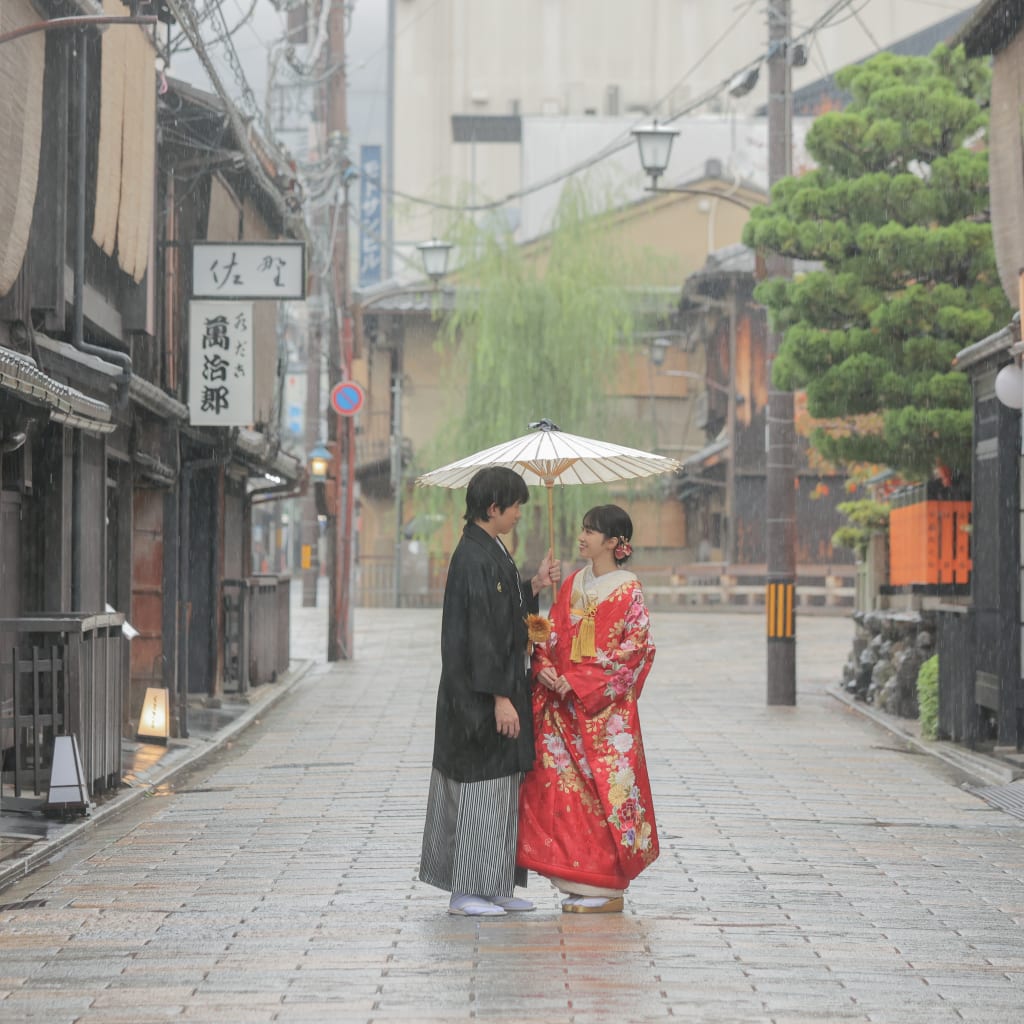 雨の祇園ロケーション撮影