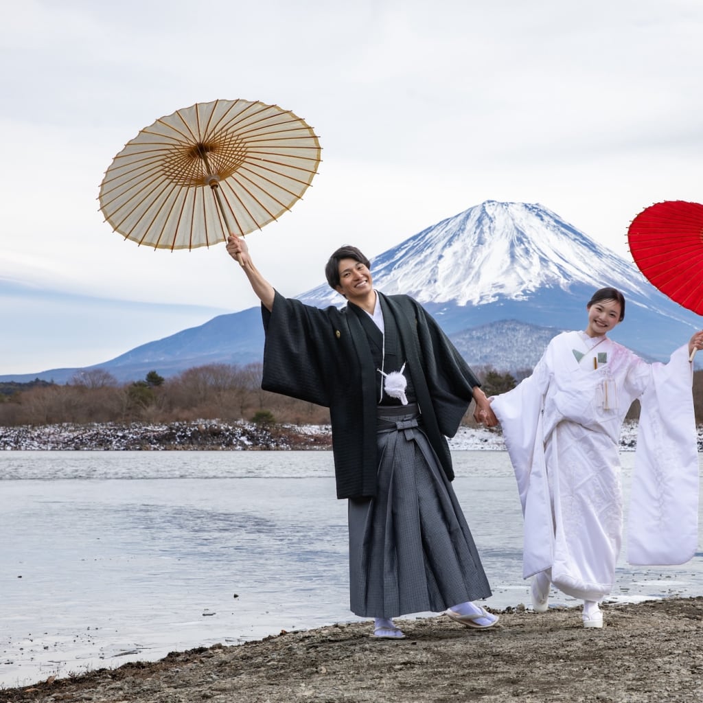 雪景色の富士山