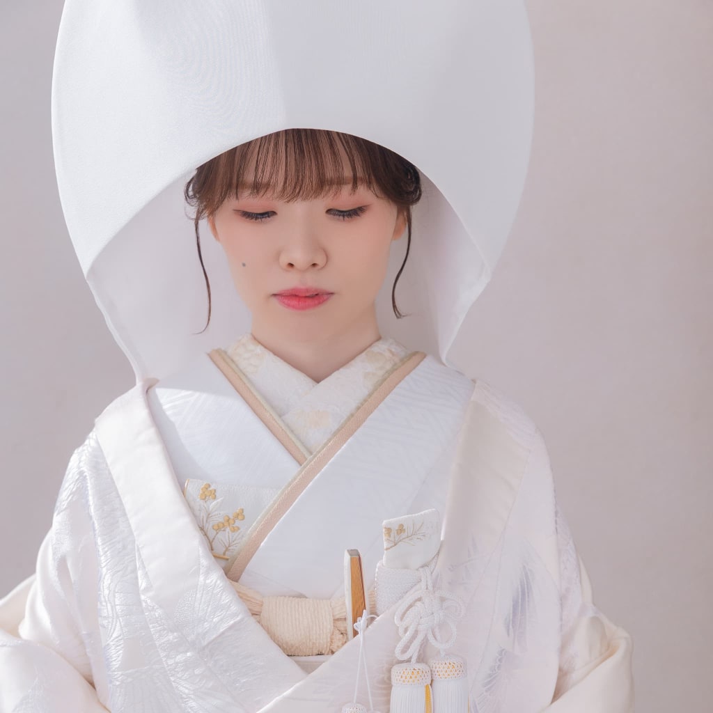 [白無垢洋髪綿帽子]