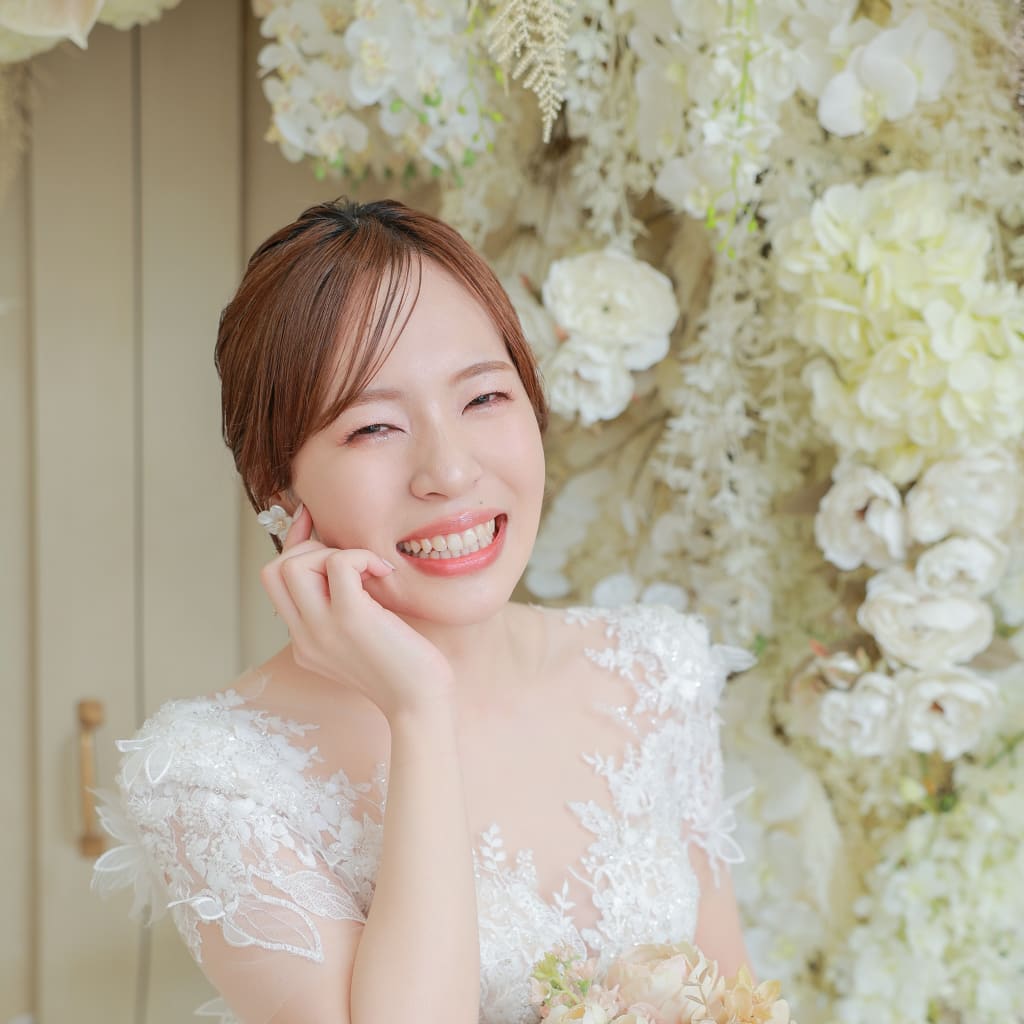 ボブヘアさんのアップスタイル