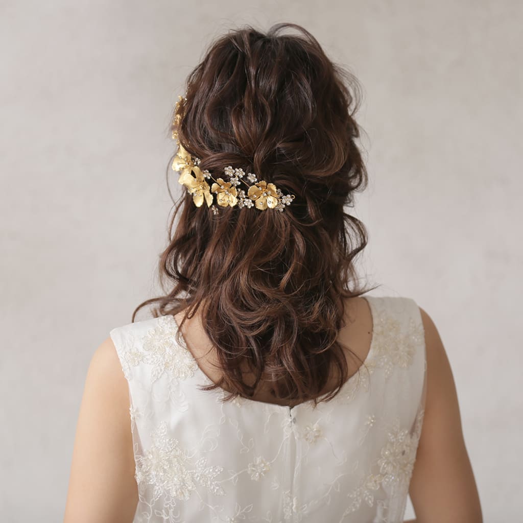 洋装ヘアスタイル