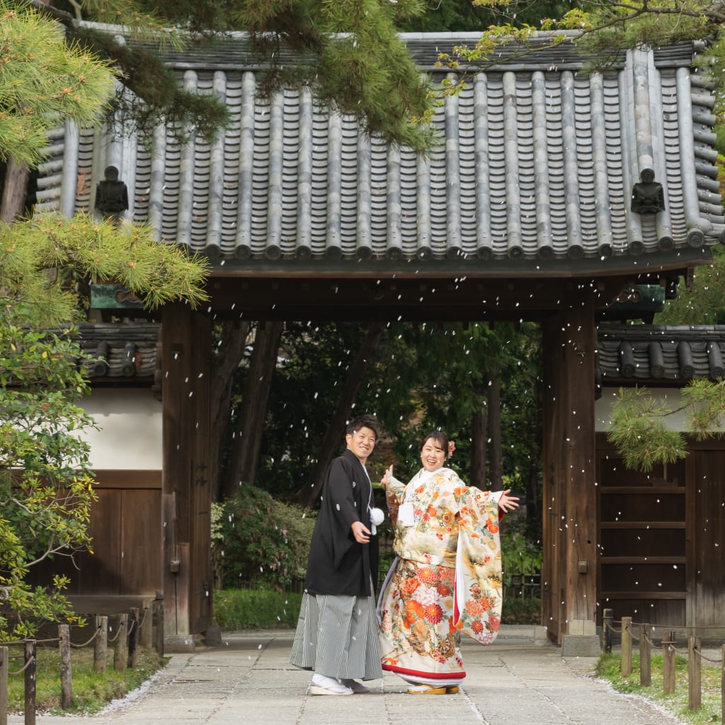 桜の和装ロケーション in三渓園 Photo by 松本遼平