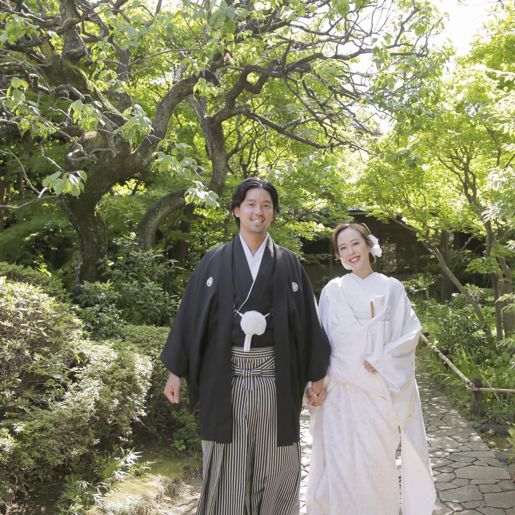 新緑と青空の目白庭園で！