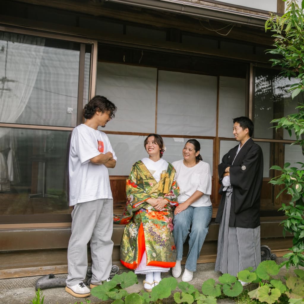 和装＋洋装　ご実家や神社でご家族と撮影