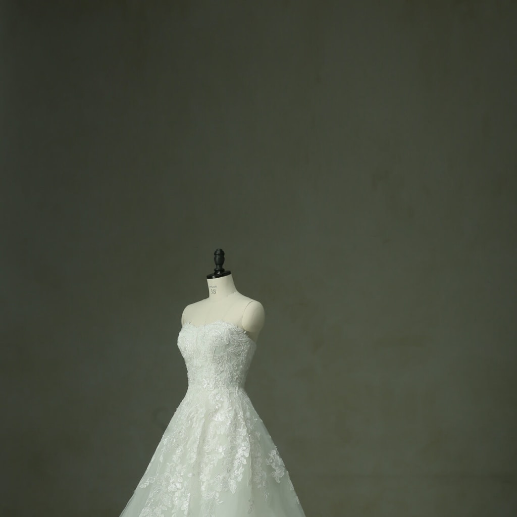 新作ドレス紹介