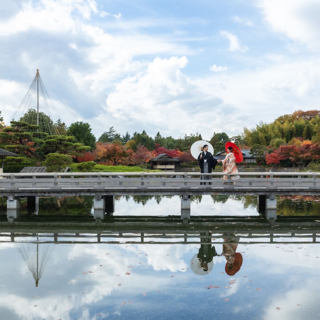 日本庭園の紅葉