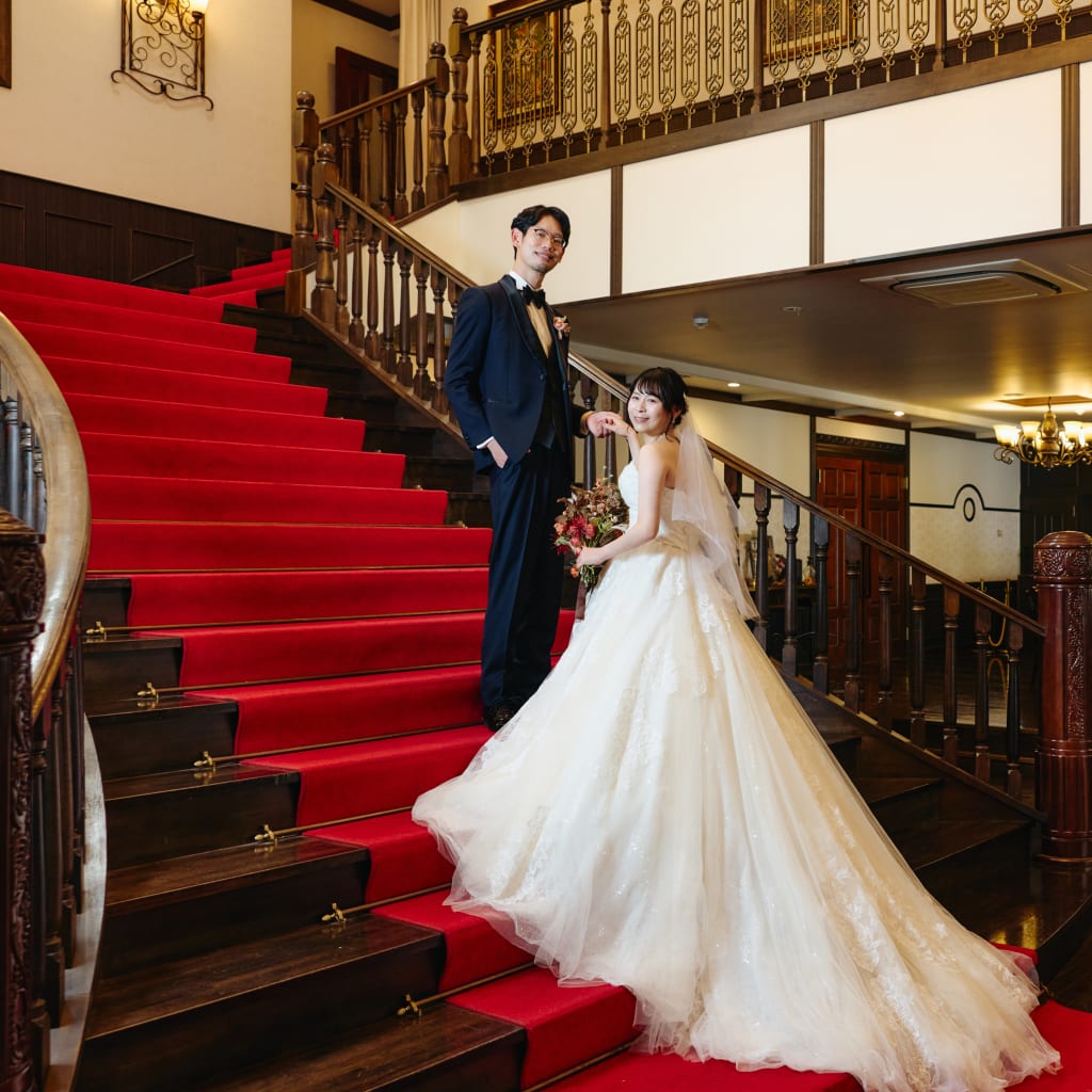 映画のワンシーンのように。鳳鳴館ウェディングフォト