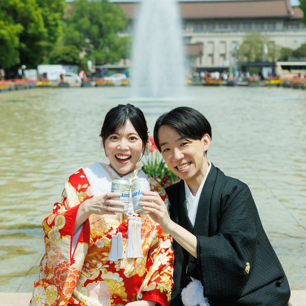 花と噴水に囲まれたロケーション撮影！
