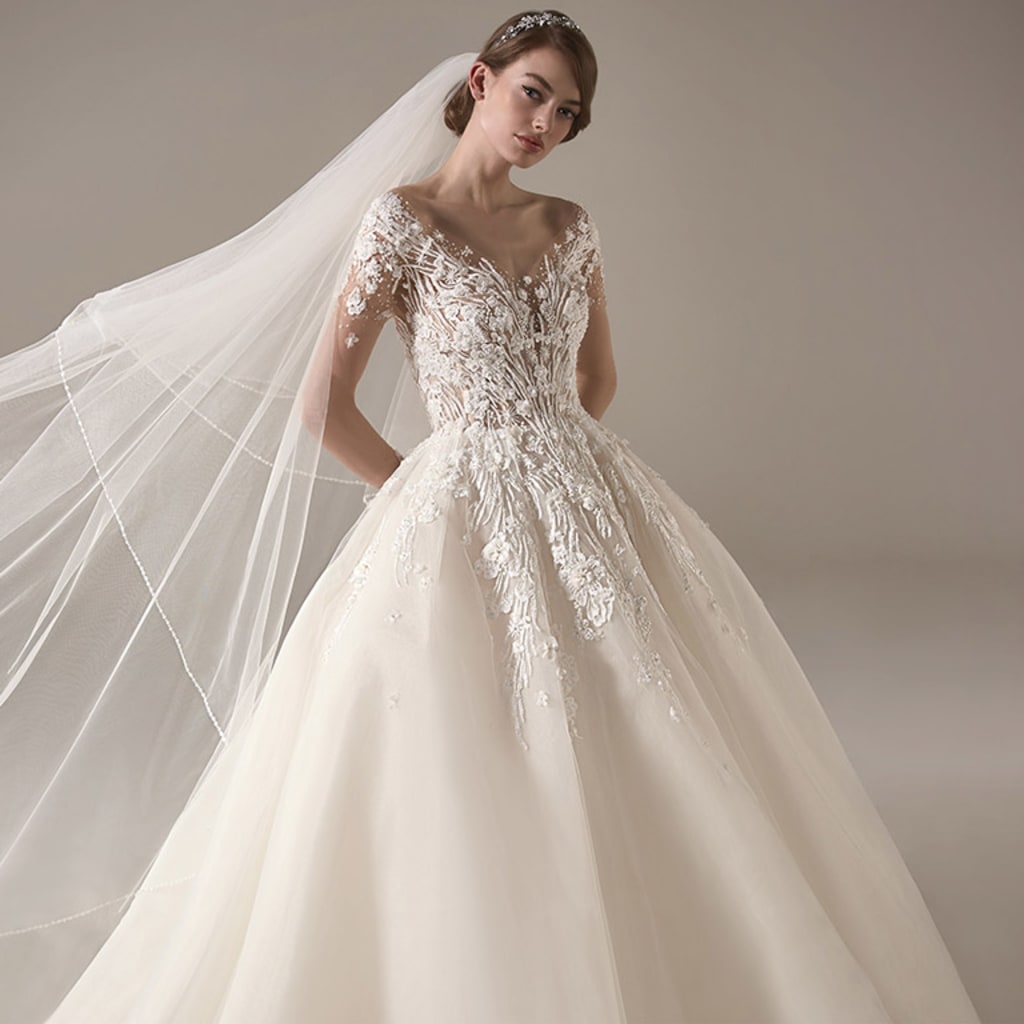  2021 PRONOVIAS   新宿店に入荷しました‼︎