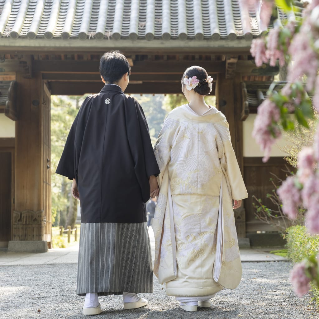 和と洋、彩り豊かなおふたりのフォトストーリー