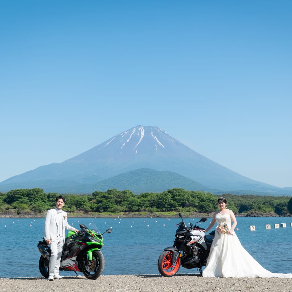 バイクと富士山