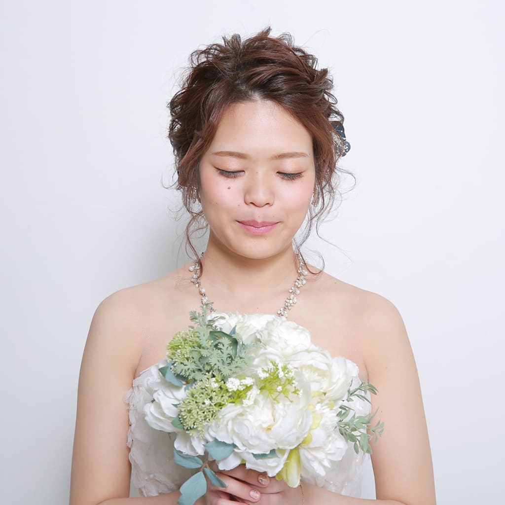 ドレスヘアカタログ最新版 デコルテフォトグラフィー 前撮り フォトウェディング