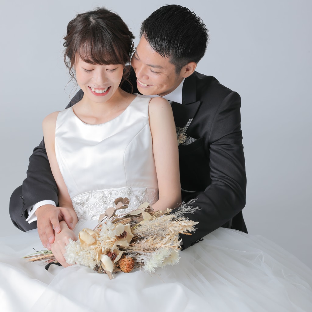 洋装スタジオ（無地背景）の魅力