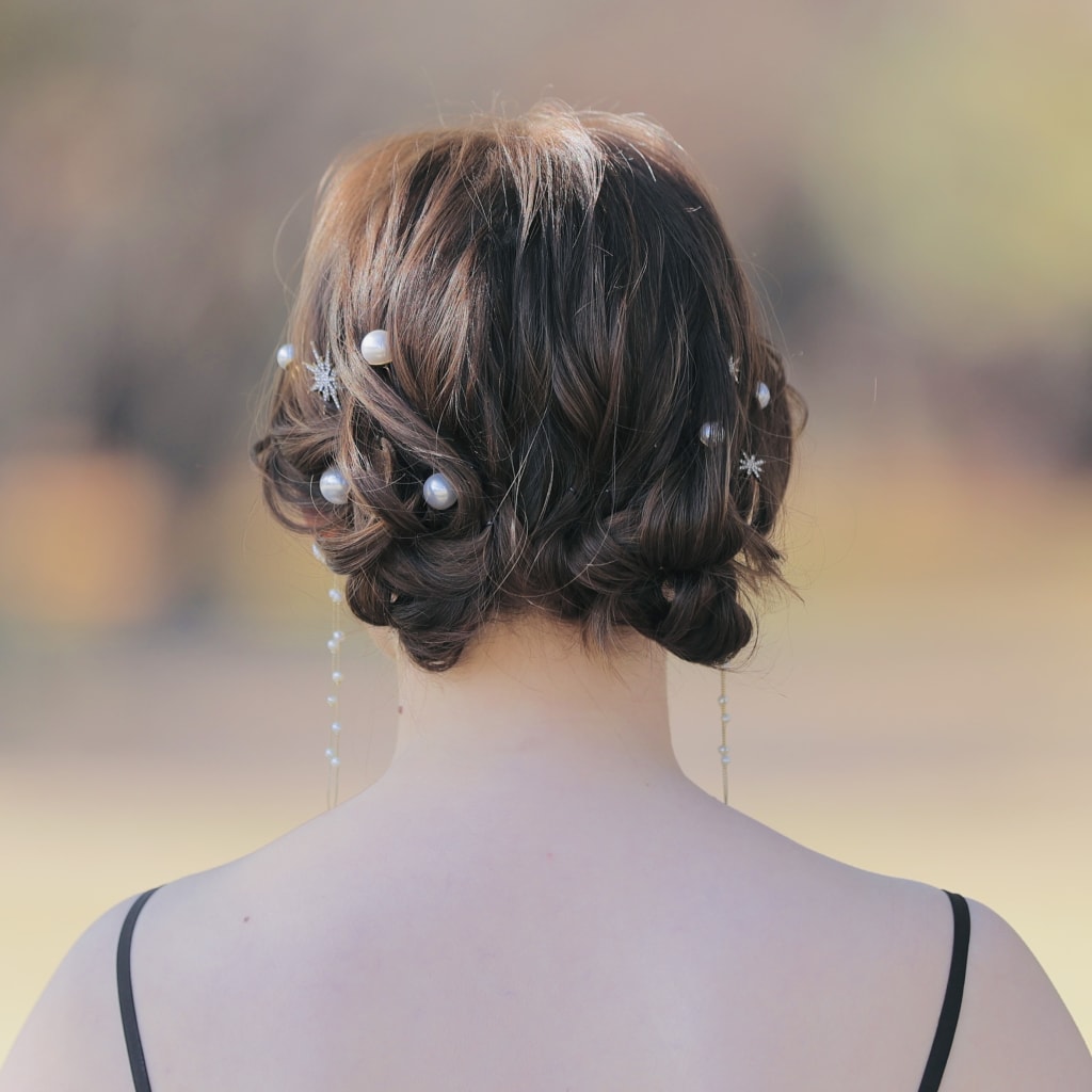 ゆるめツインシニヨン