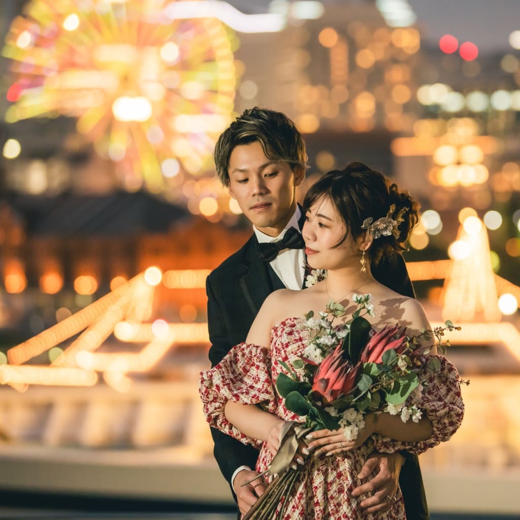 新作カラードレスで個性あふれる夜景撮影