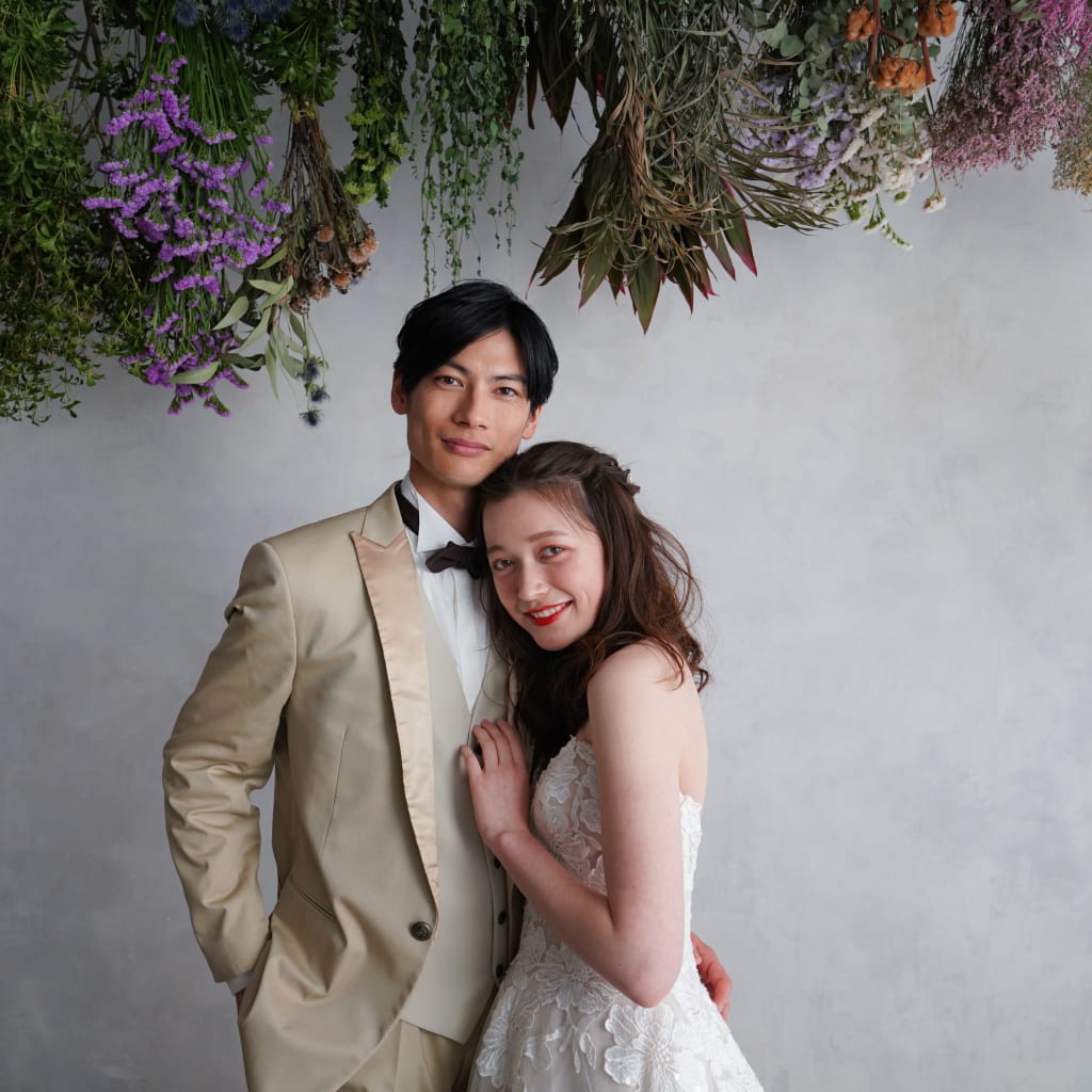 寒い季節は室内で暖かウェディングフォト