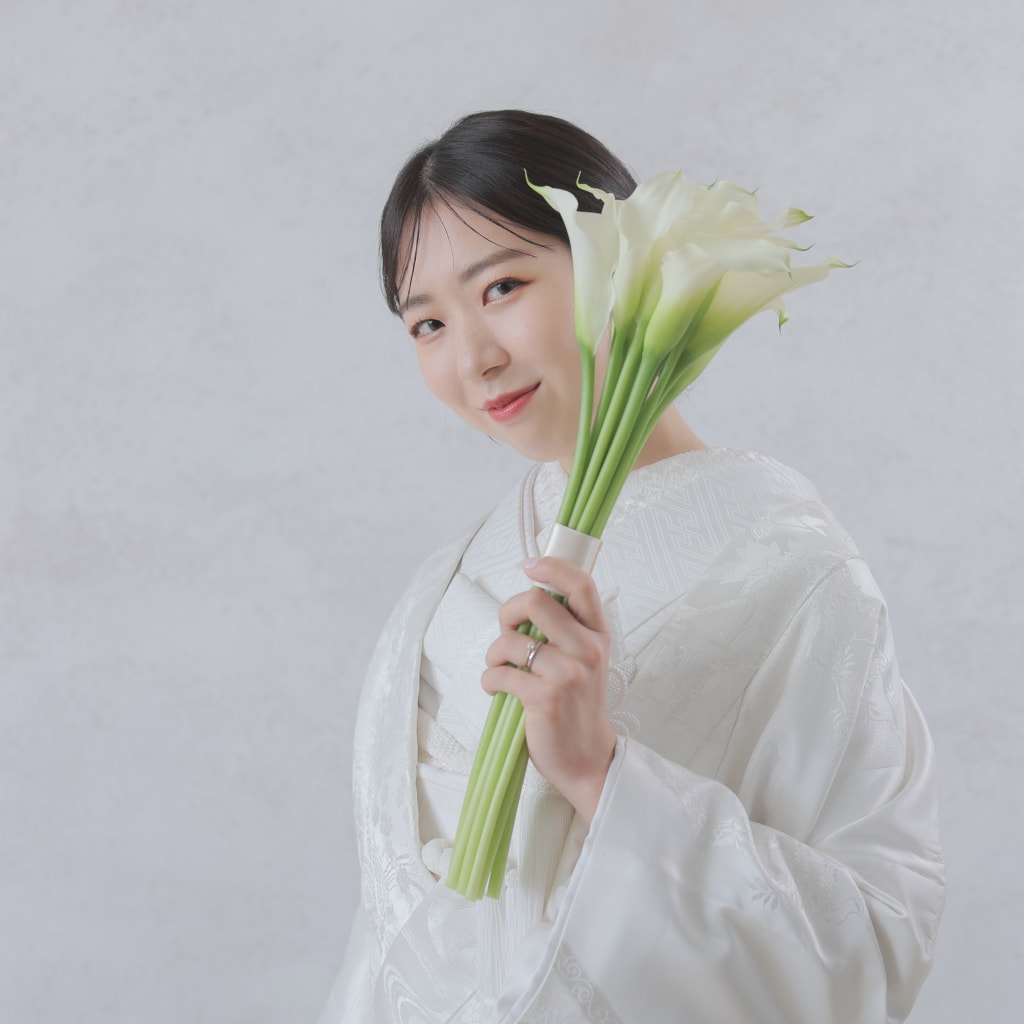 シンプル×和装 生花ブーケお持ち込み | スタジオ8 栄スタジオ シンプル×和装 生花ブーケお持ち込み | スタジオ8 栄スタジオ