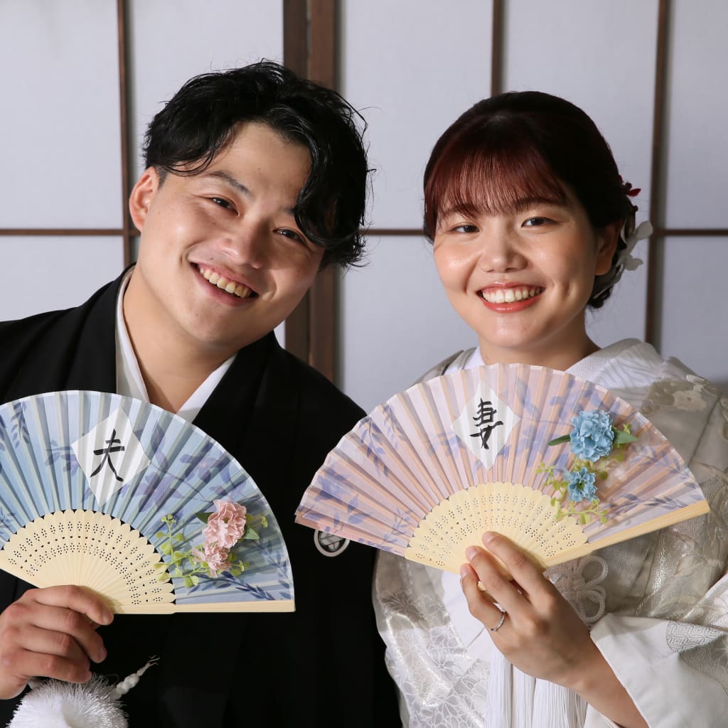 小道具でおふたりらしく！〜屋内庭園プランのご紹介〜