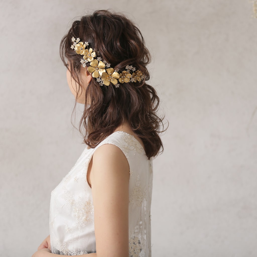 洋装ヘアスタイル