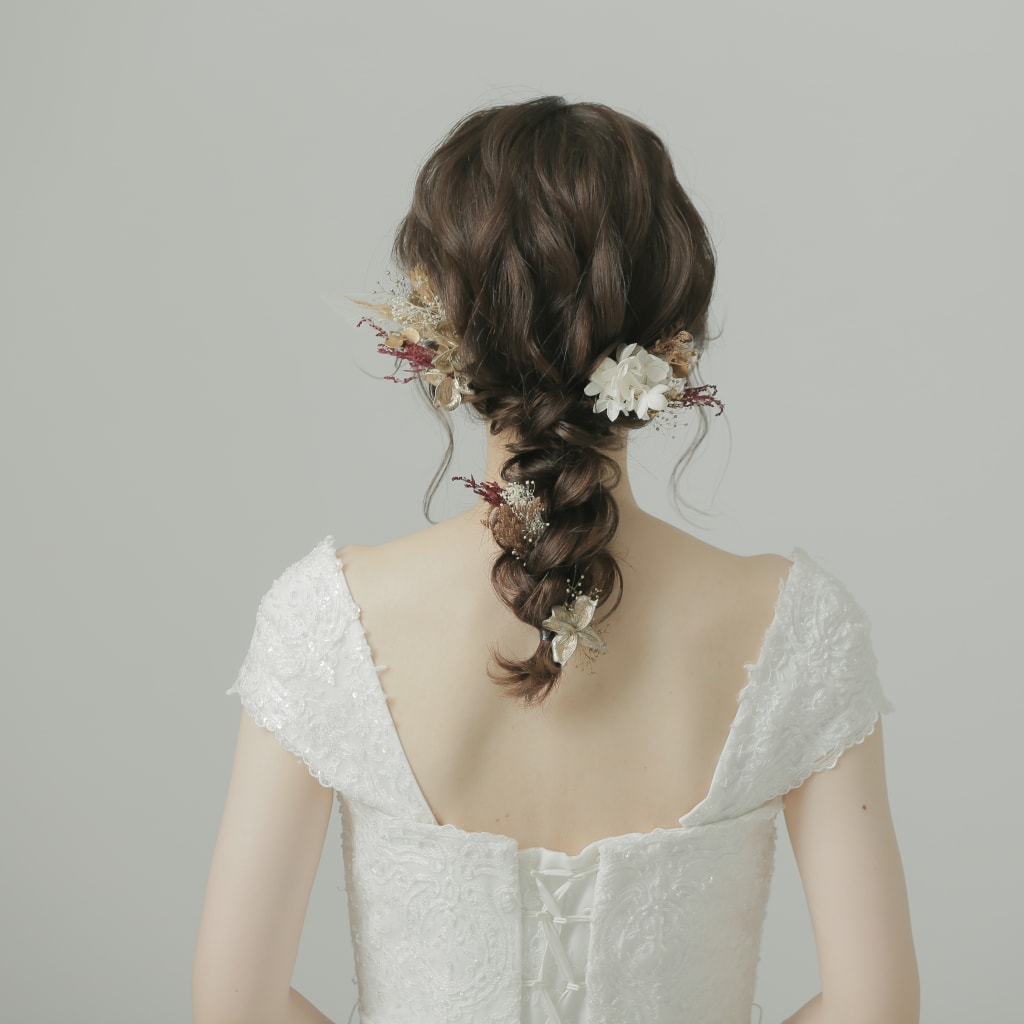 洋装ヘアスタイル