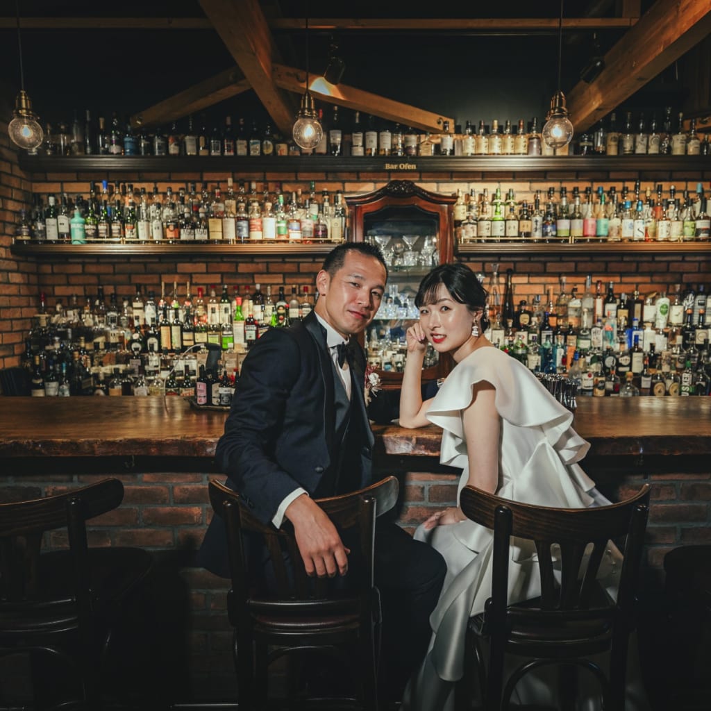 行きつけのBarでふたりらしく撮影♪