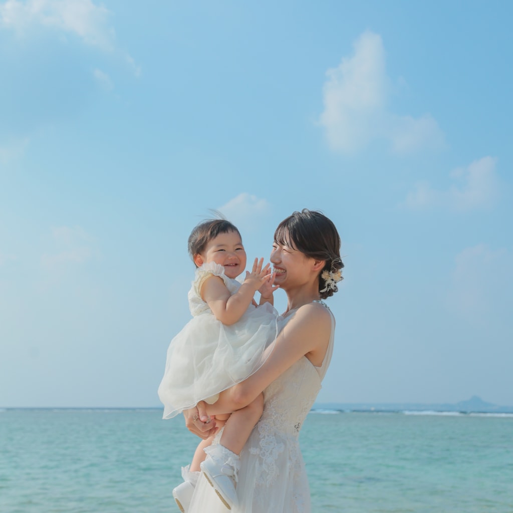 お子様と3人で！！抜群の景色で叶える沖縄ロケーション撮影！！
