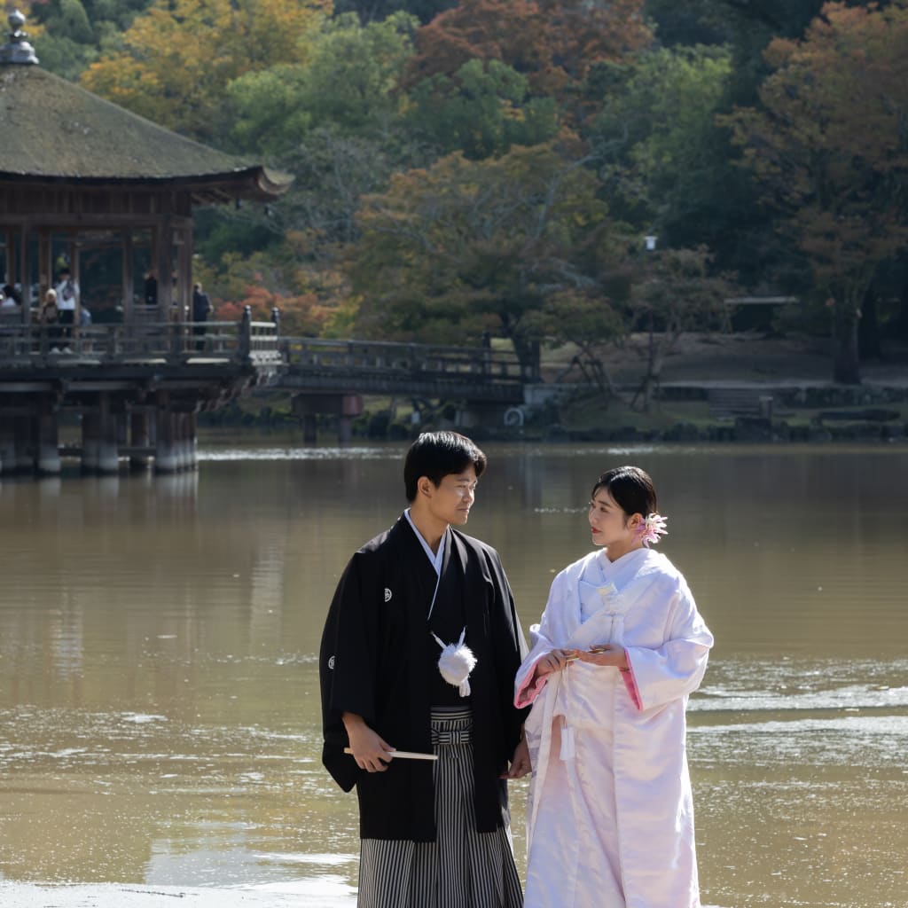 浮見堂と鹿さんと写真撮影！