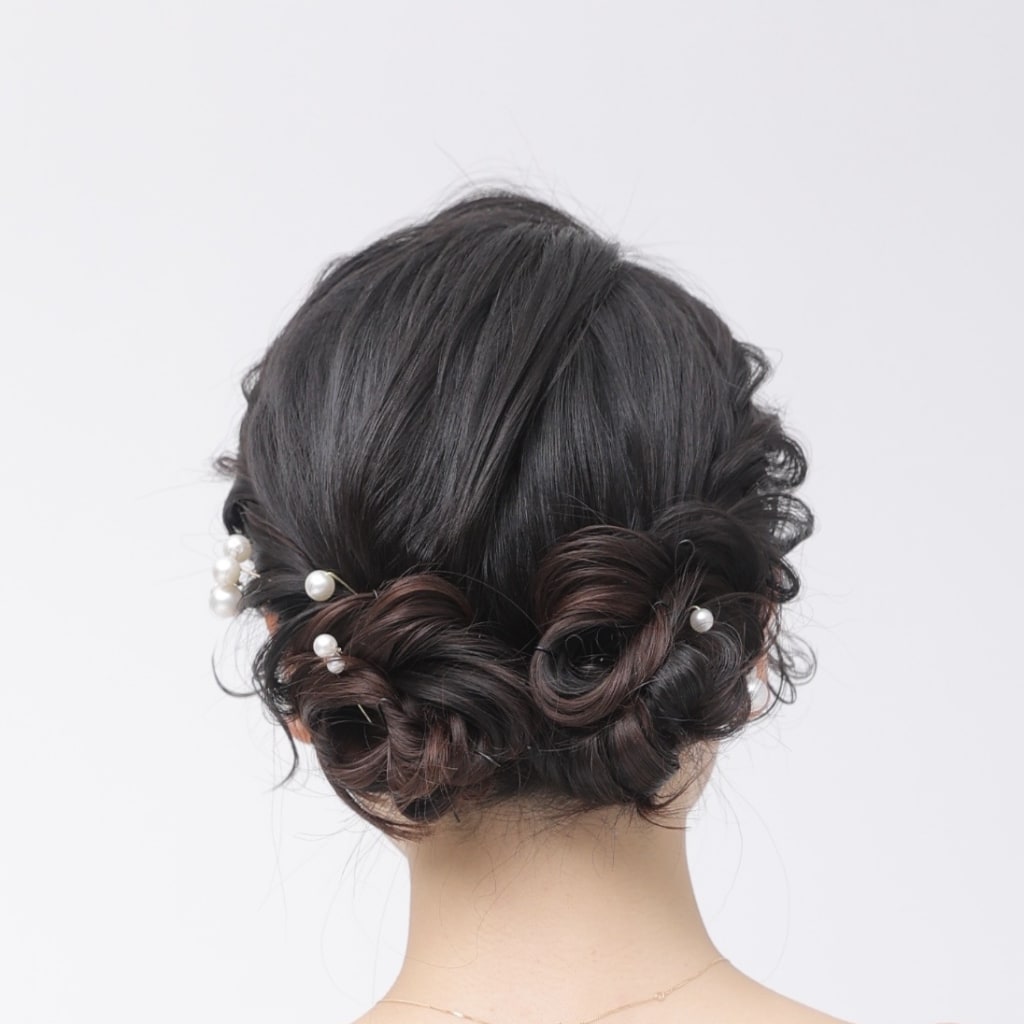 ツインヘアスタイル