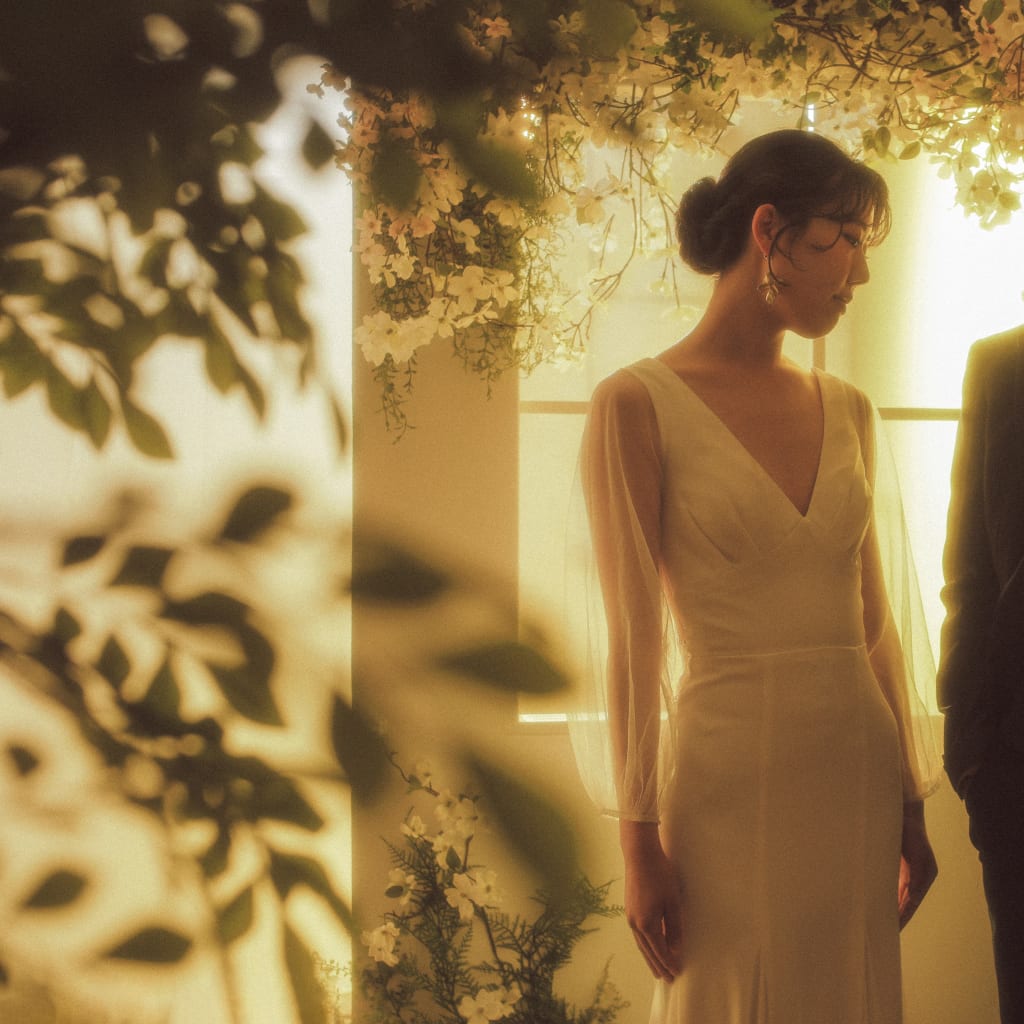 差し込む夕日で幻想的に♡サンセット風ボタニカルガーデンのご紹介！