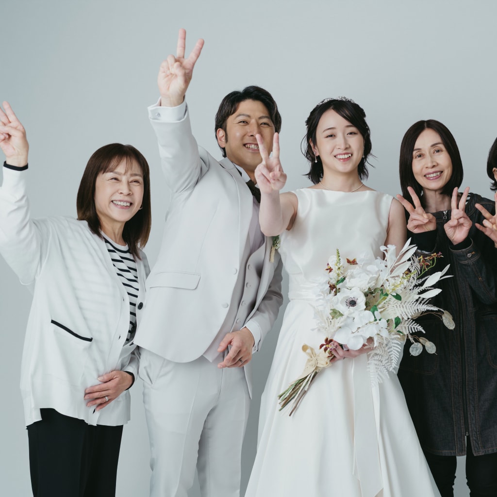 ご家族様とご一緒に和装も洋装も残しませんか？