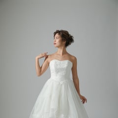 究極の姫ドレスはティアードスカートでロマンティックに！