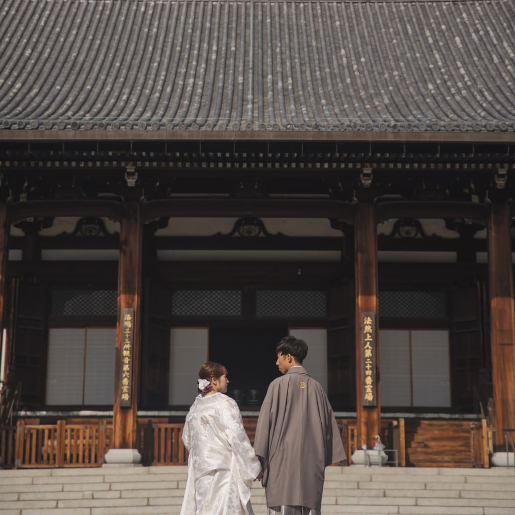 仏前で誓う二人の気持ち