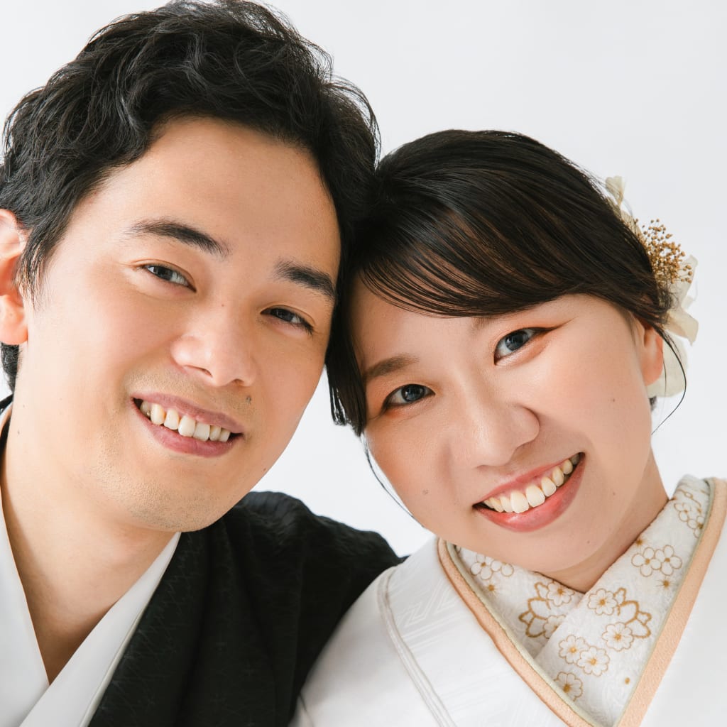 シンプルなスタジオで